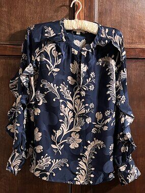 J CREW COLLECTION 100% SILK BLOUSE NAVY WITH BLUSH FLORAL DESIGN
